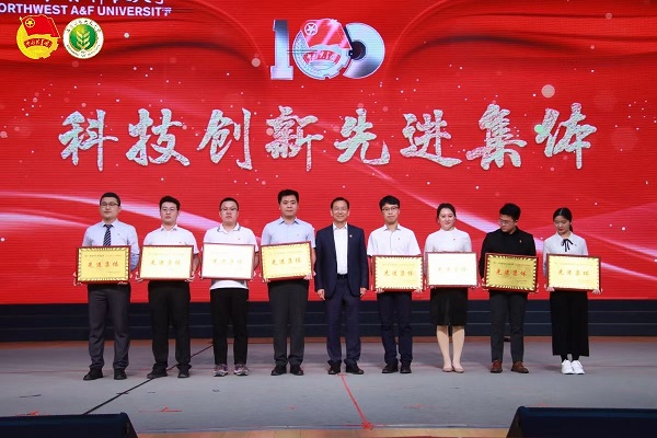 7d9cbba16bb245309fe72177dacd428f.png 4.png